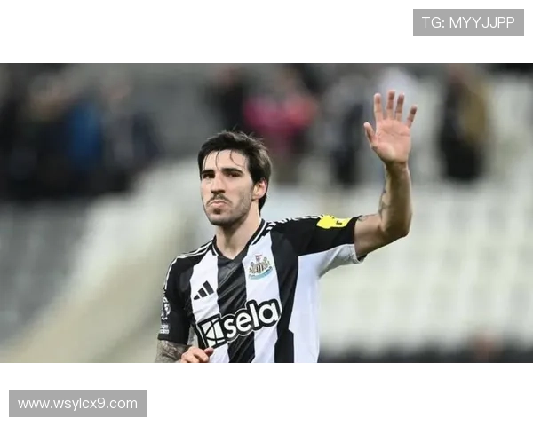 曼联转向新目标放弃托纳利